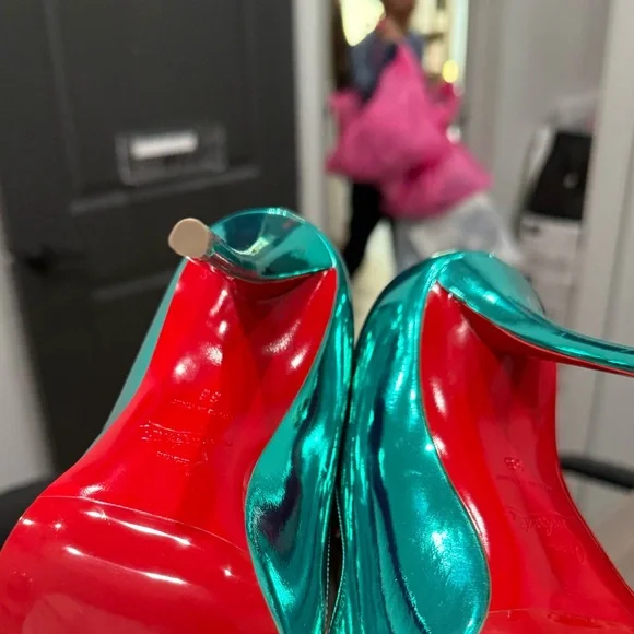 Christian Louboutin Metallic Teal Pointed Toe Pumps with Red Drawstring Pouch - Picture 4 of 4